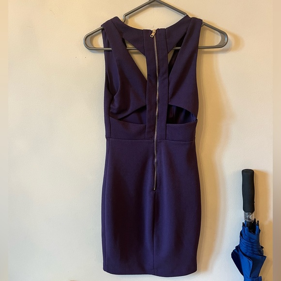 Dark Purple Dynamite Bodycon V-Neck Dress - Picture 2 of 4